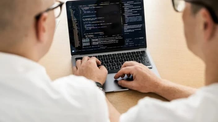 Von der Versorgung zur individuellen Materiallösung